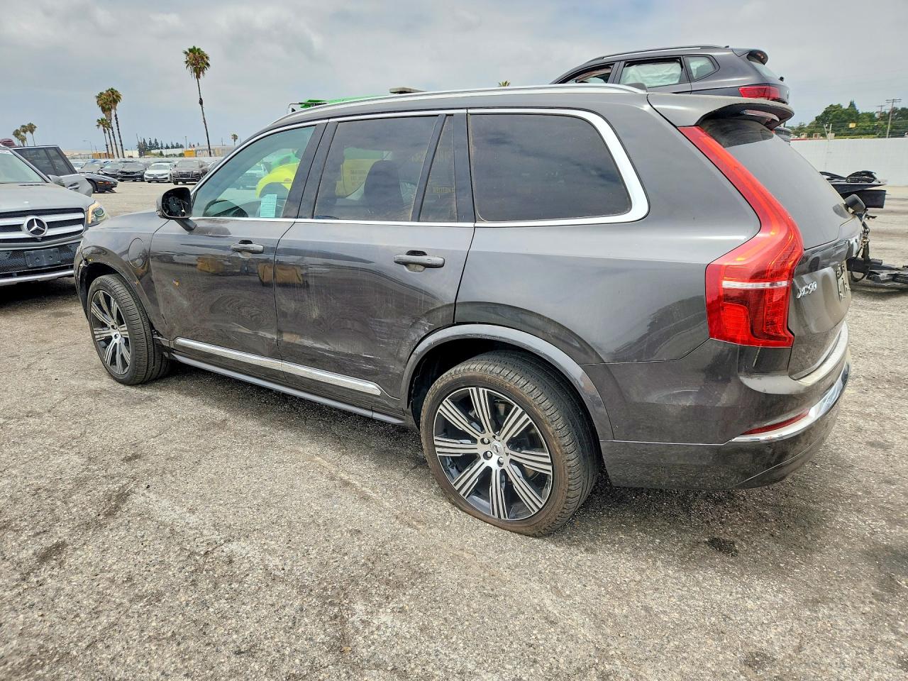 2024 VOLVO XC90 Plus Bright