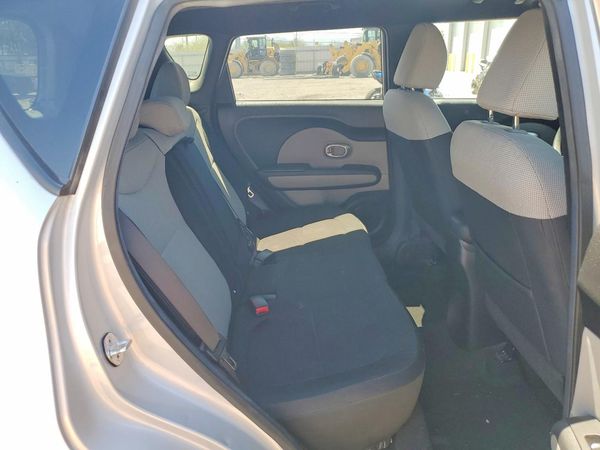 2014 KIA SOUL GL(BASE)