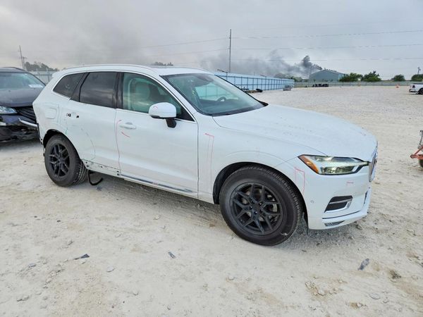 2021 VOLVO XC60 Inscription