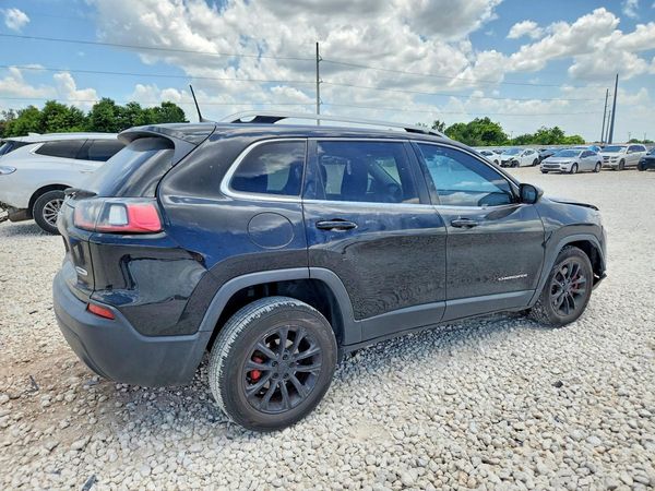 2019 JEEP CHEROKEE LATITUDE FWD