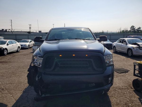 2019 RAM 1500 CLASSIC