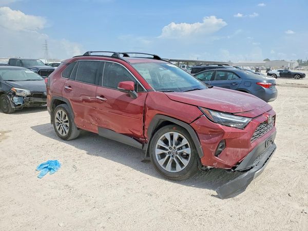 2022 TOYOTA RAV4 Limited