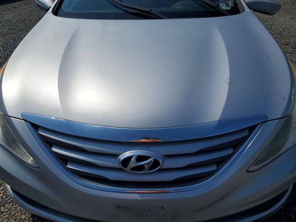 2014 HYUNDAI SONATA GLS/ GLS Popular — Engine bay
