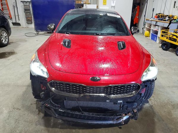 2018 KIA STINGER GT2