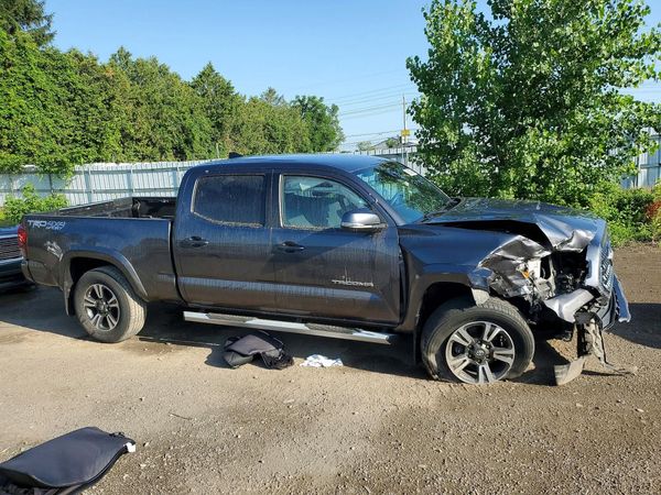 2018 TOYOTA TACOMA