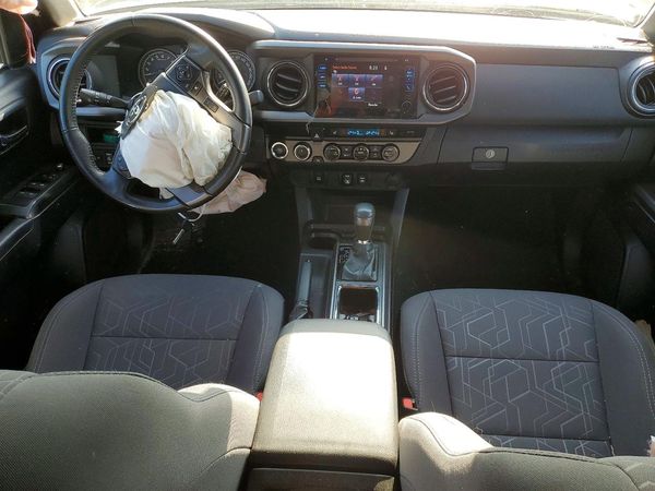 2018 TOYOTA TACOMA