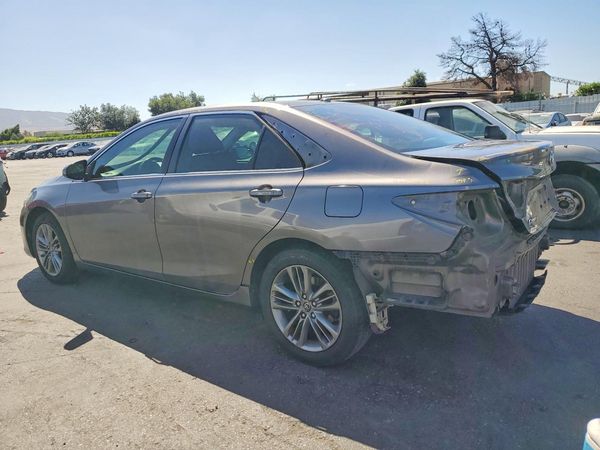 2016 TOYOTA CAMRY