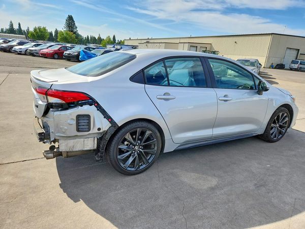 2025 TOYOTA COROLLA SE