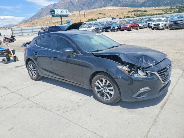 2014 MAZDA 3 Touring/GS