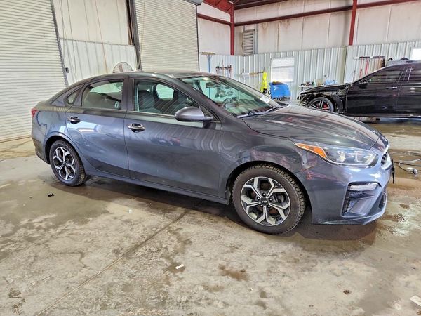 2021 KIA FORTE FE, LXS