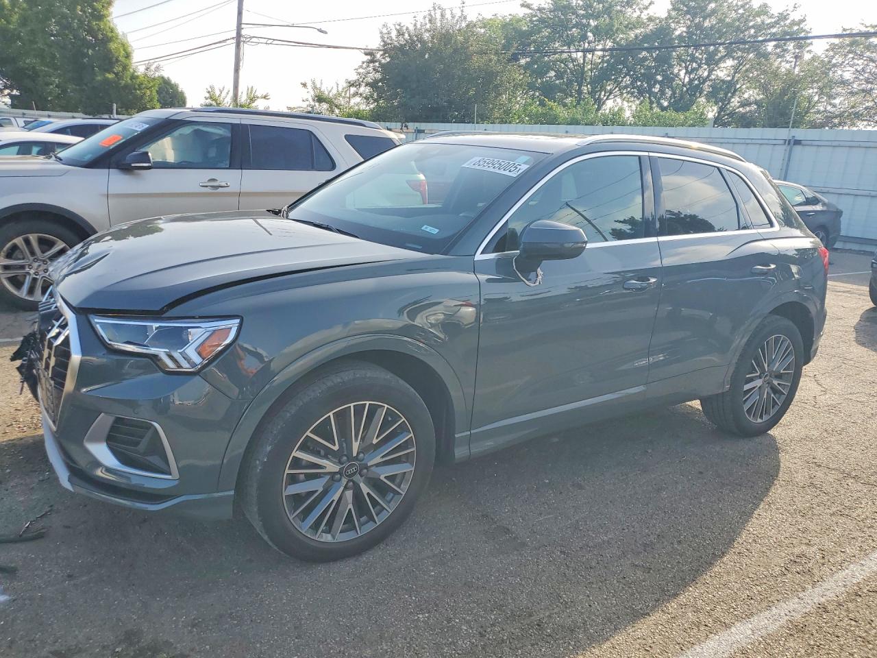 2022 AUDI Q3 quattro Premium Plus