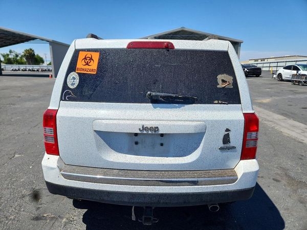 2016 JEEP PATRIOT LATITUDE FWD