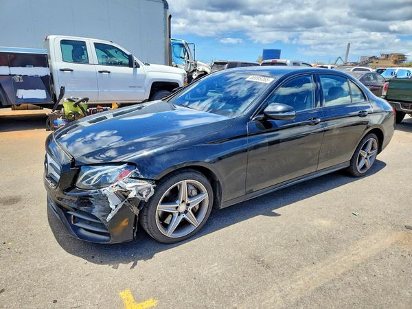 2017 MERCEDES-BENZ E-CLASS E300 — Front 3/4