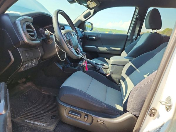 2021 TOYOTA TACOMA SR5