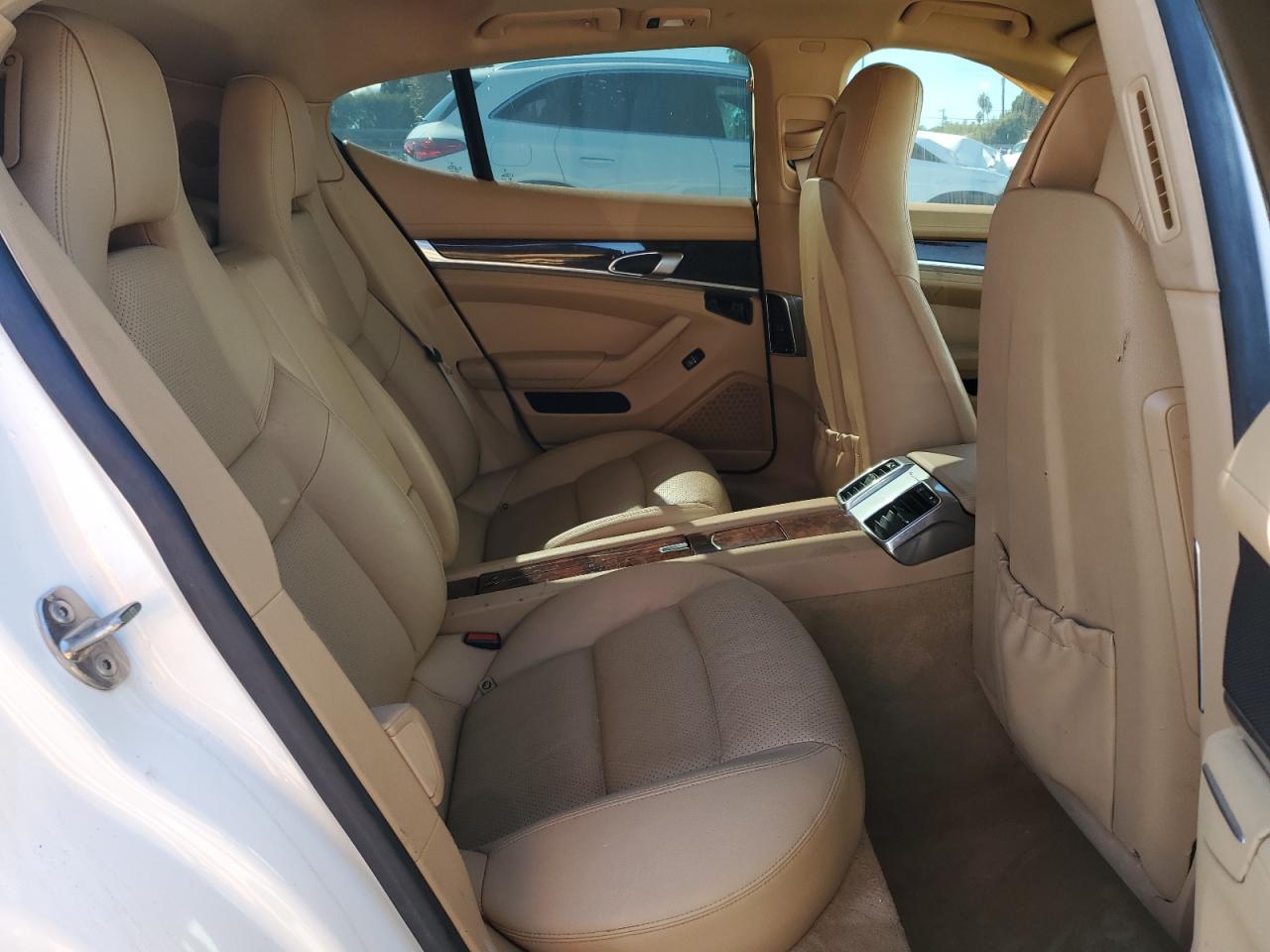 2013 PORSCHE PANAMERA