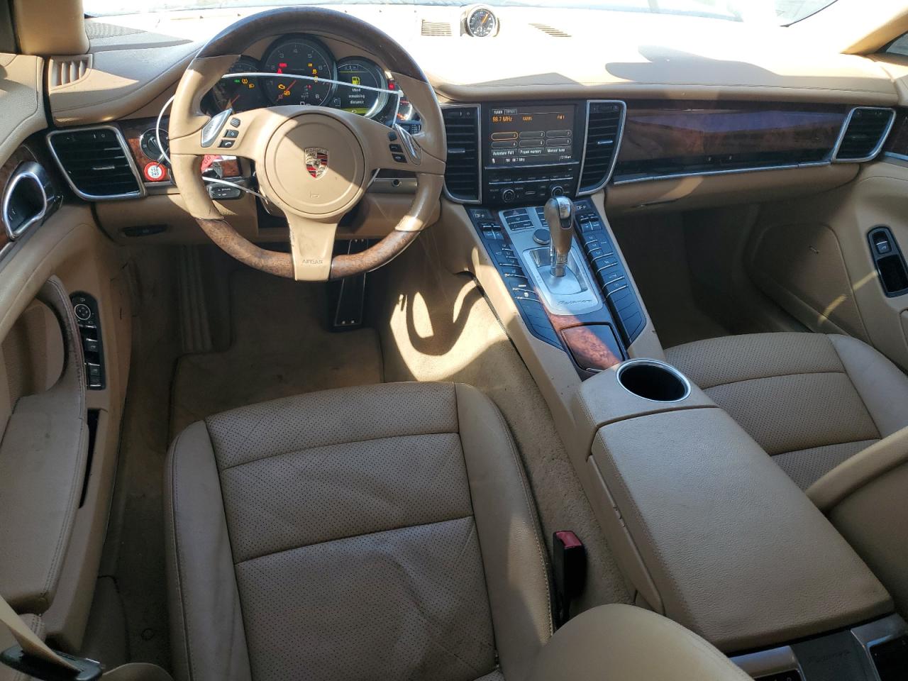 2013 PORSCHE PANAMERA