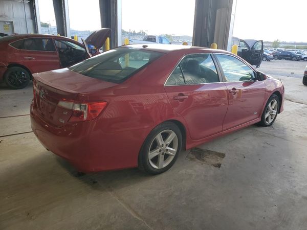 2014 TOYOTA CAMRY Hybrid