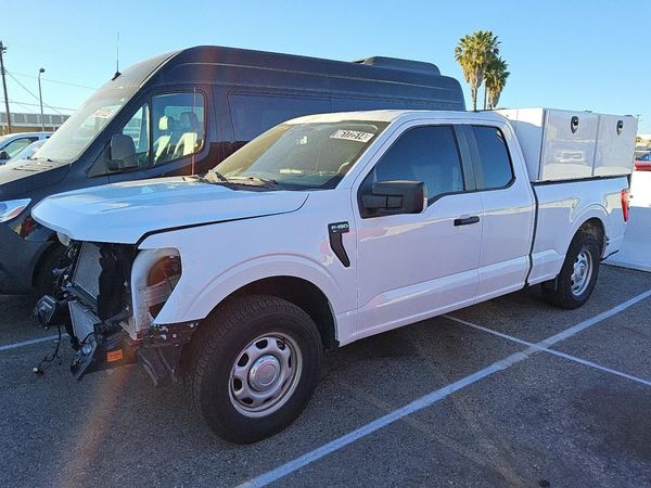 2023 FORD F150