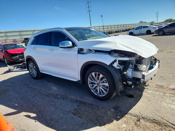 2024 INFINITI QX50