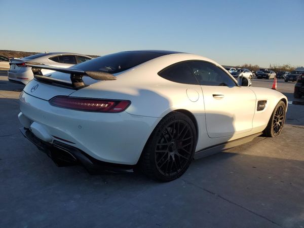 2016 MERCEDES-BENZ AMG GT