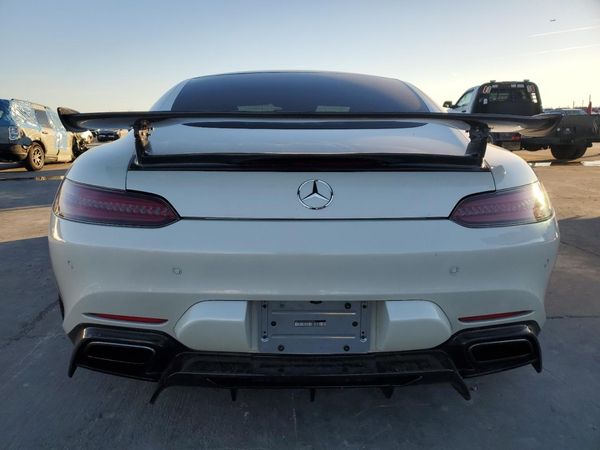 2016 MERCEDES-BENZ AMG GT