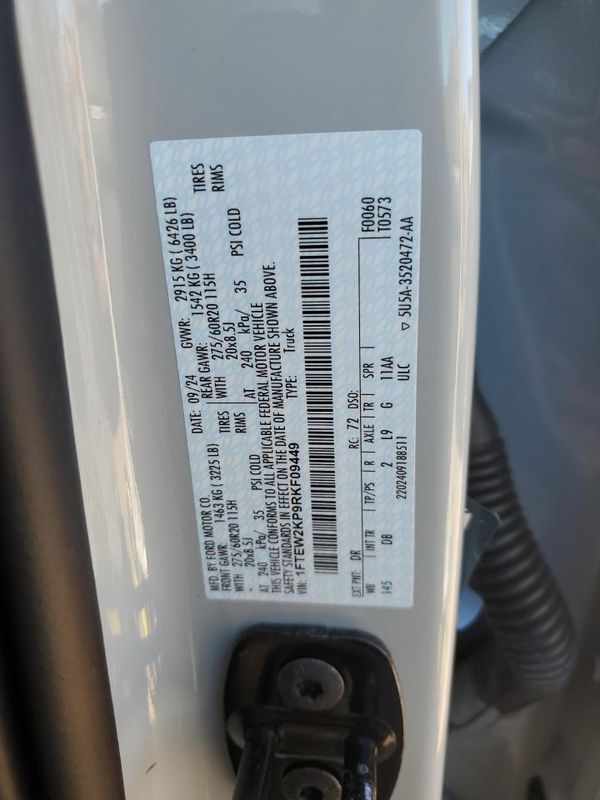 2024 FORD F150
