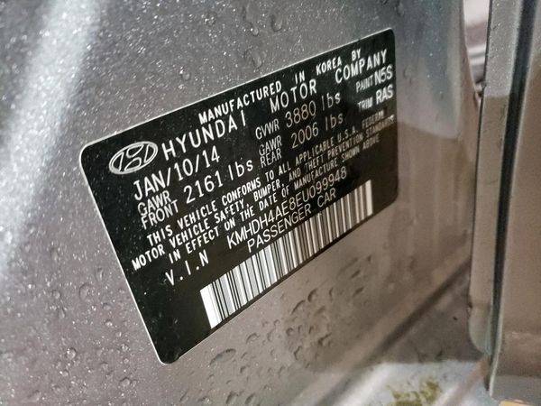2014 HYUNDAI ELANTRA GLS (Middle)
