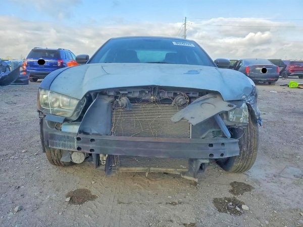 2013 DODGE CHARGER