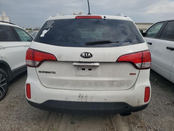 2015 KIA SORENTO GL