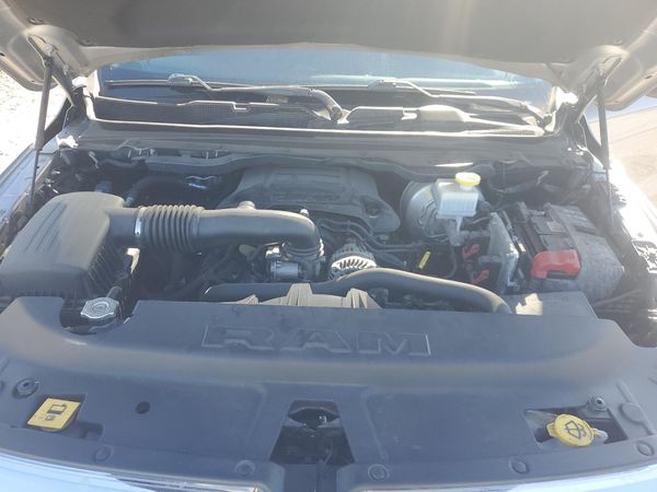 2019 RAM 1500 Big Horn/Lonestar — Engine bay