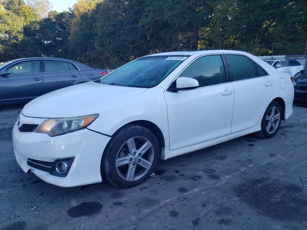 2012 TOYOTA CAMRY