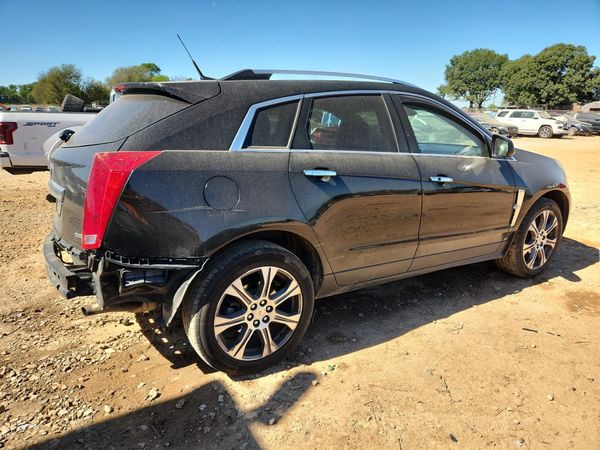 2012 CADILLAC SRX Performance