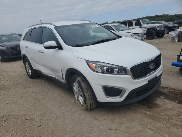 2017 KIA SORENTO L, LX