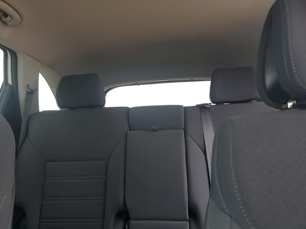 2017 KIA SORENTO L, LX