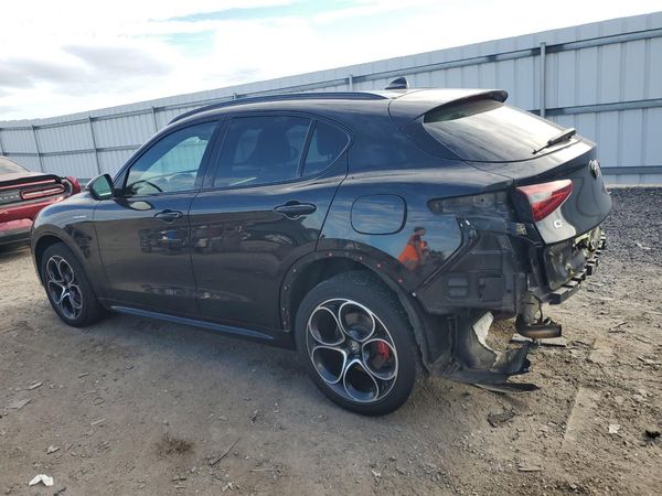 2022 ALFA ROMEO STELVIO