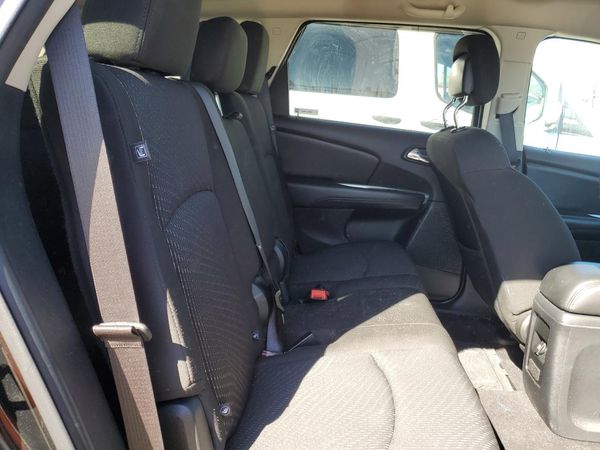 2019 DODGE JOURNEY SE