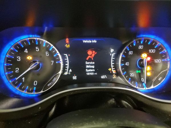 2017 CHRYSLER PACIFICA Limited