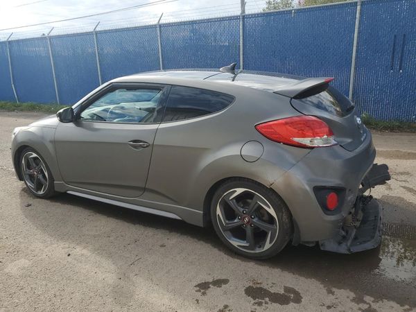 2015 HYUNDAI VELOSTER GLS(Middle)