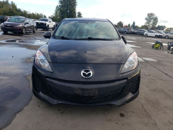 2013 MAZDA 3 I