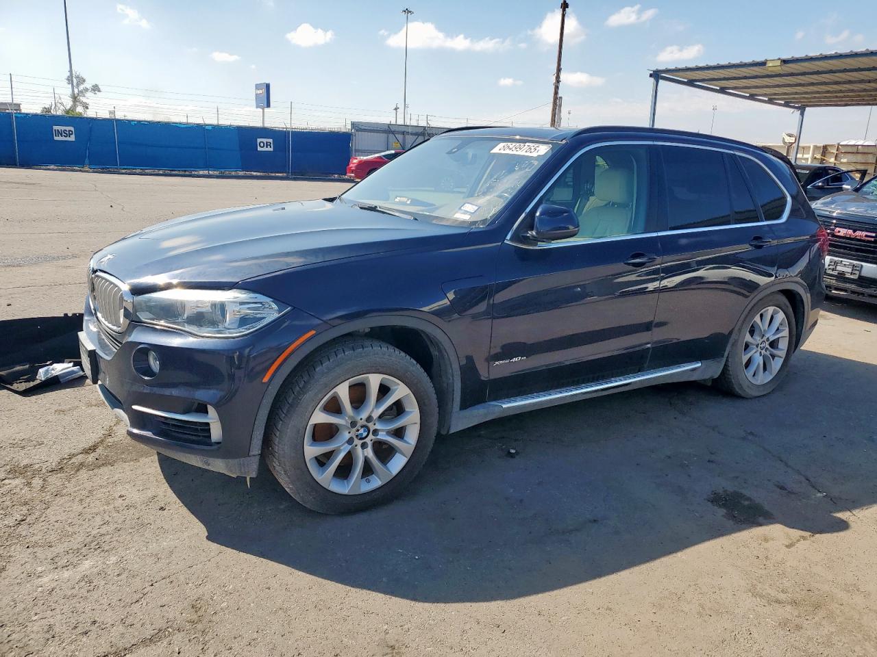 2016 BMW X5 xDrive40e — Front 3/4