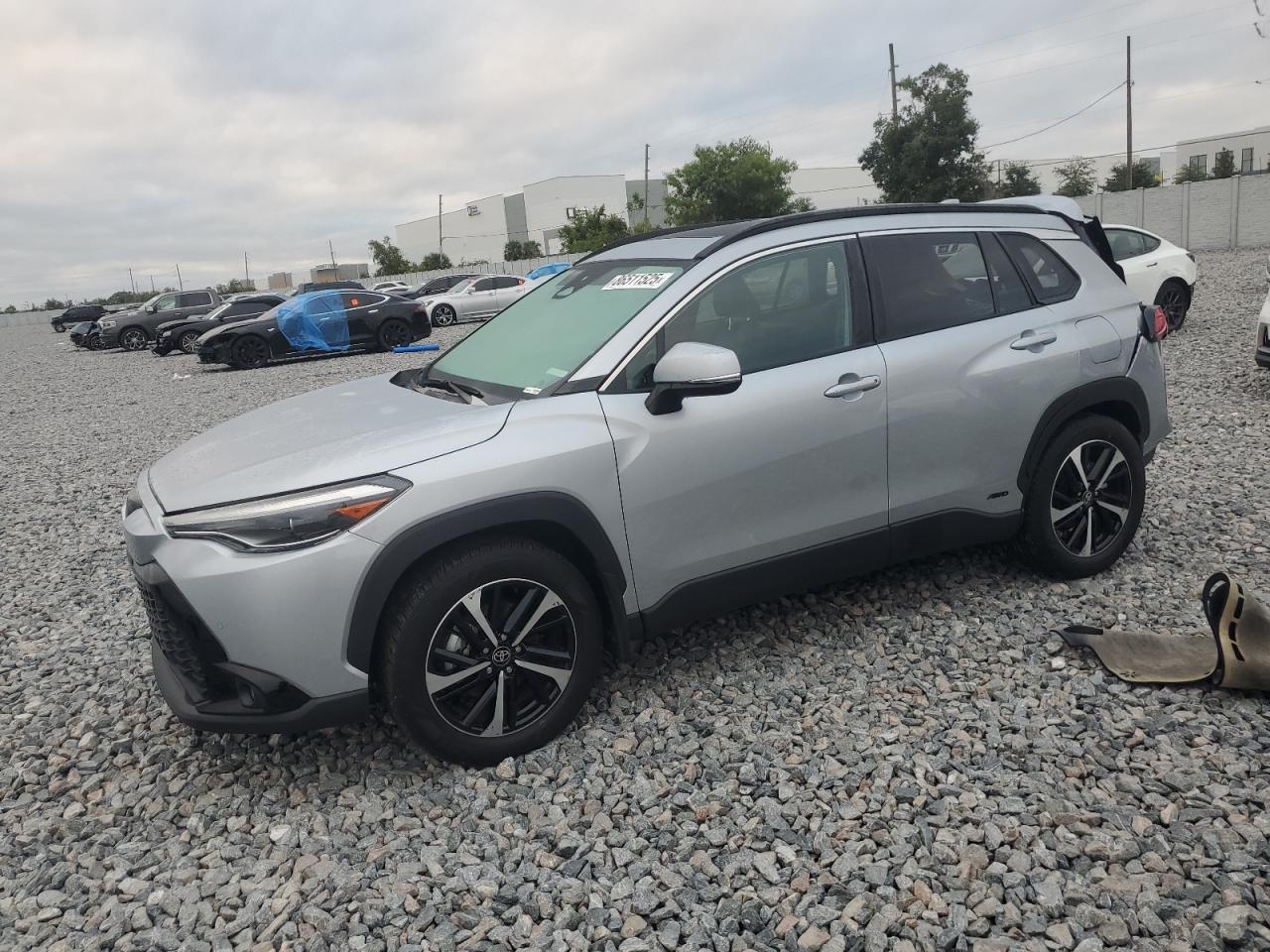 2024 TOYOTA COROLLA CROSS