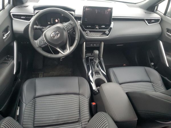 2024 TOYOTA COROLLA CROSS