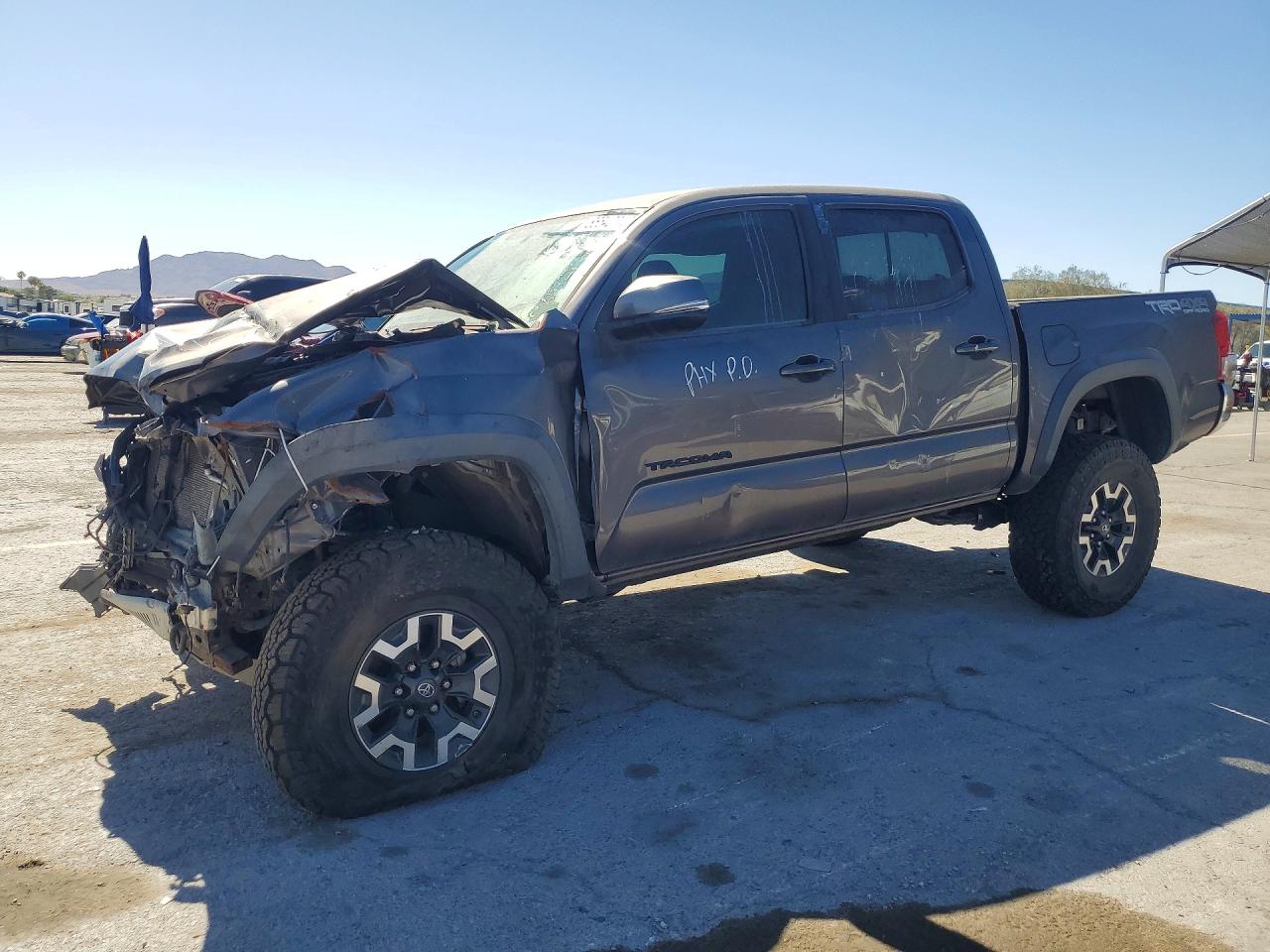 2017 TOYOTA TACOMA