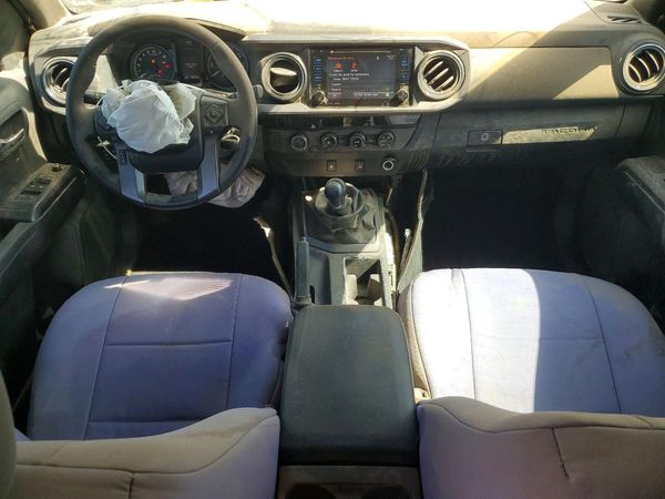 2017 TOYOTA TACOMA