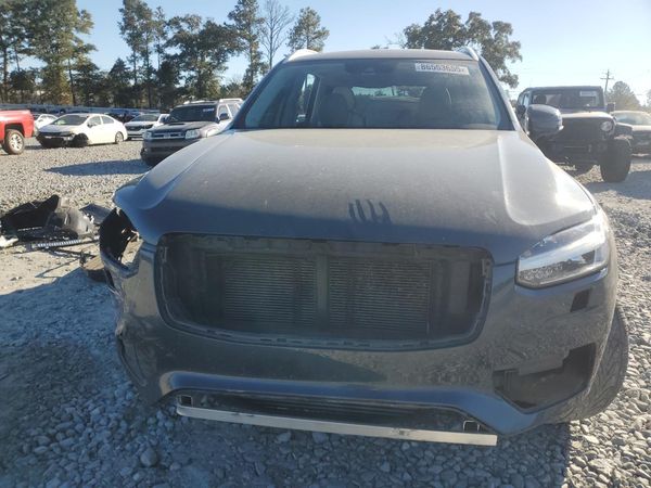 2022 VOLVO XC90 Momentum (excl S60)