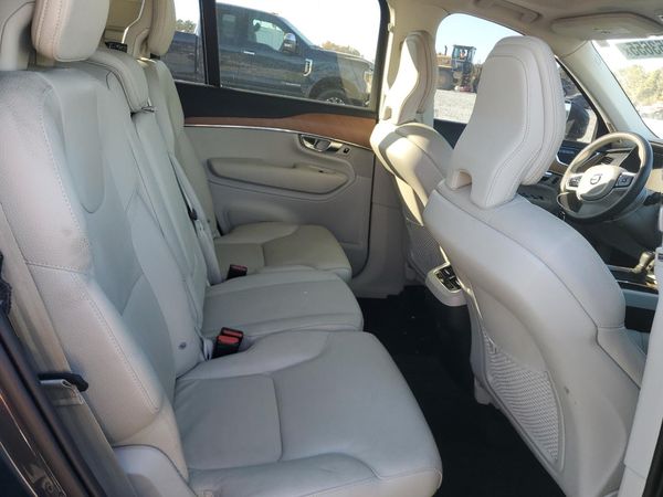 2022 VOLVO XC90 Momentum (excl S60)