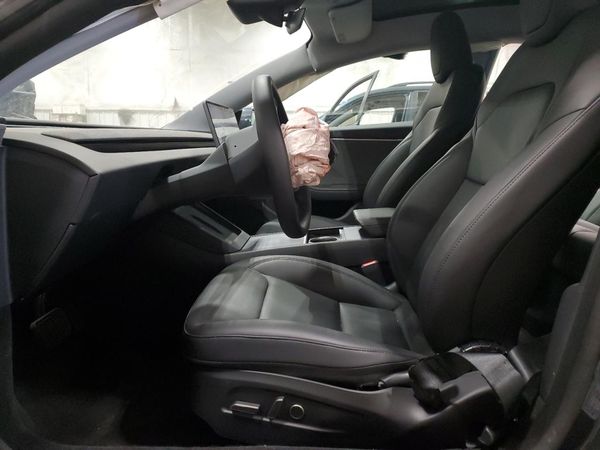 2024 TESLA MODEL 3 — DENT