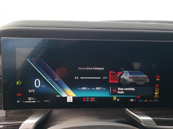 2023 BMW 740