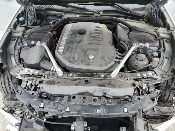 2023 BMW 740