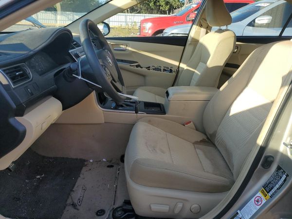 2015 TOYOTA CAMRY